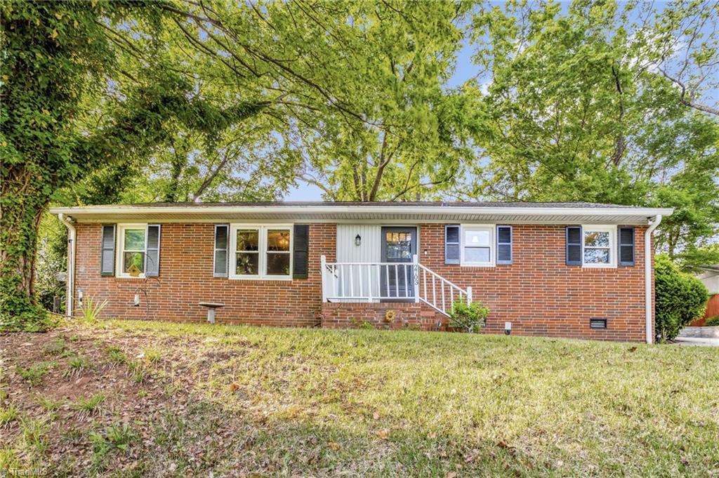 2703 W Cornwallis Drive, Greensboro, North Carolina image 1