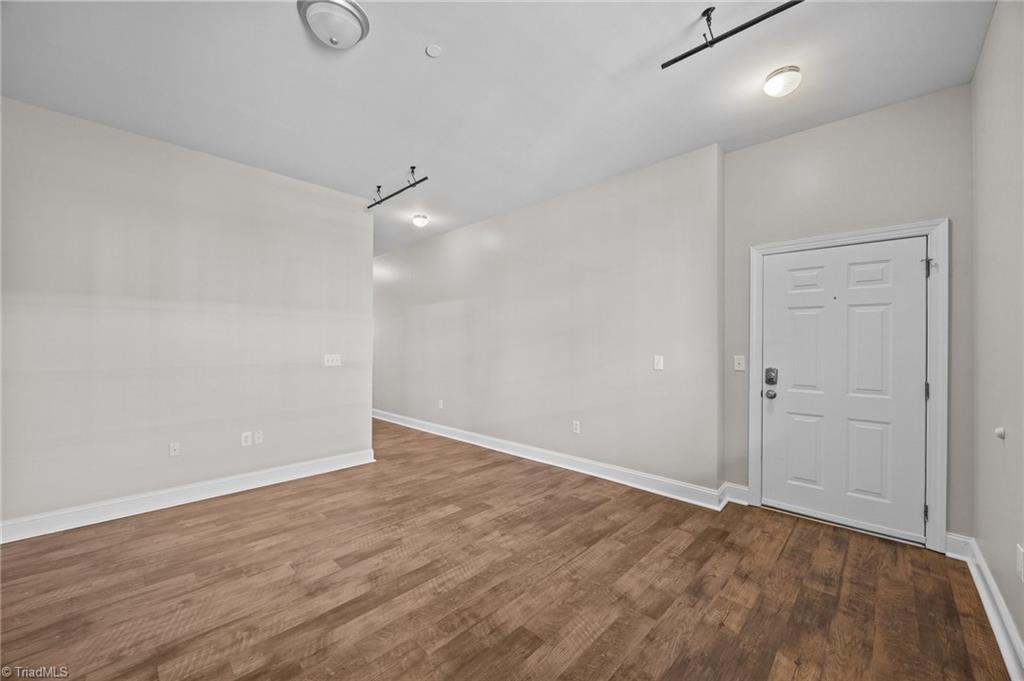 360 Elm Street #110, Greensboro, North Carolina image 9