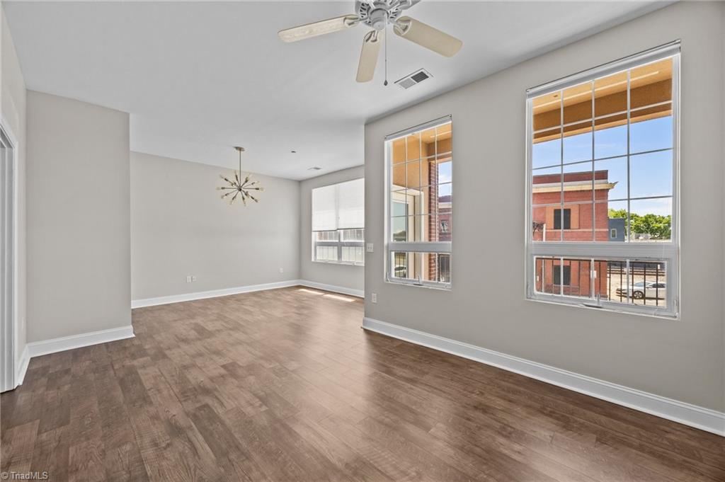 360 Elm Street #110, Greensboro, North Carolina image 22