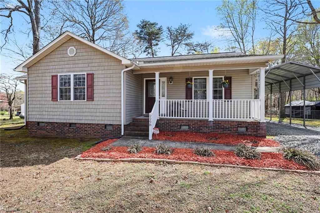 Photo of 2298 Valewood Drive, Asheboro, NC 27205 (MLS # 1212856)