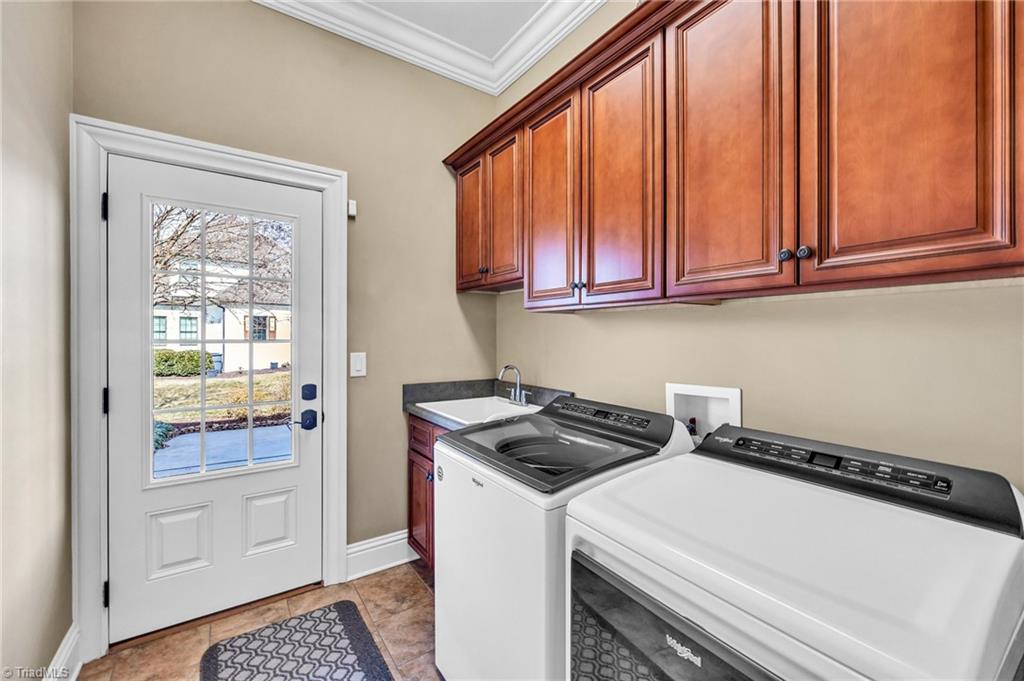 Oak Ridge, North Carolina, 27310, United States, 4 Bedrooms Bedrooms, ,4 BathroomsBathrooms,Residential,Active,2034313