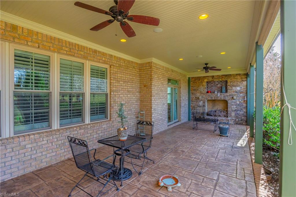 Oak Ridge, North Carolina, 27310, United States, 4 Bedrooms Bedrooms, ,4 BathroomsBathrooms,Residential,Active,2034313