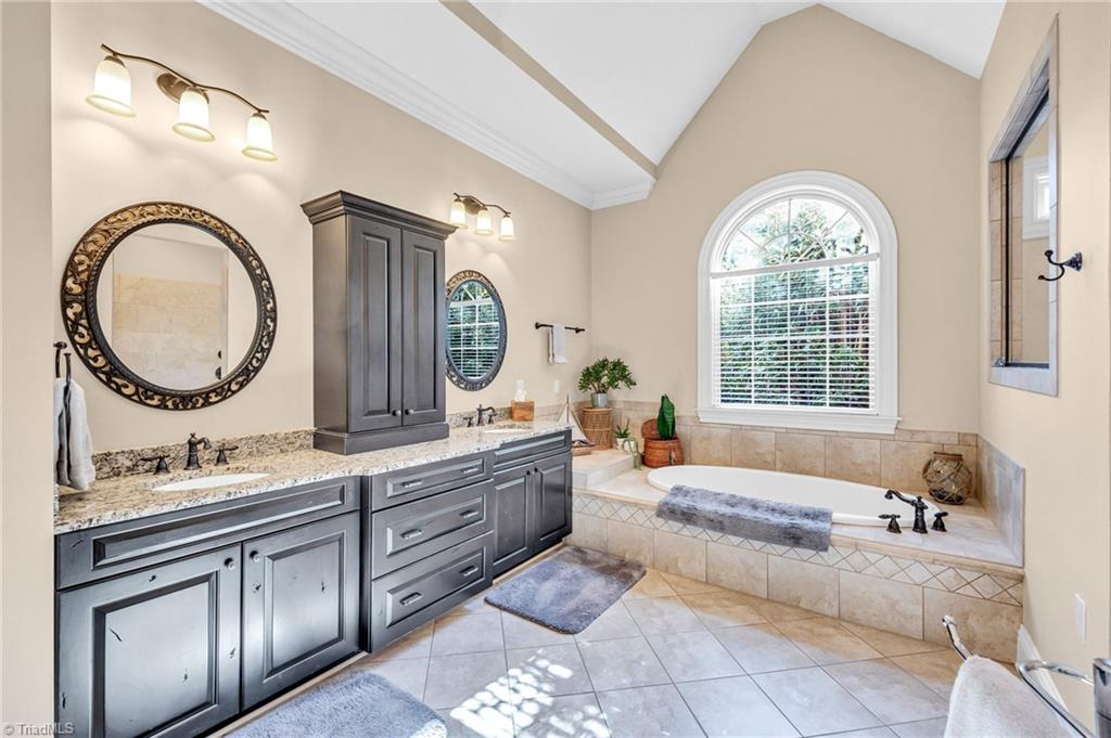 Oak Ridge, North Carolina, 27310, United States, 4 Bedrooms Bedrooms, ,4 BathroomsBathrooms,Residential,Active,2034313