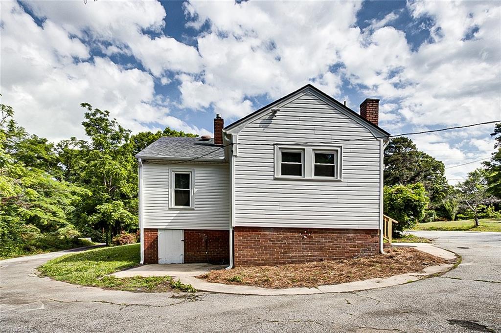 242 Hawthorne Drive, Asheboro, North Carolina image 27