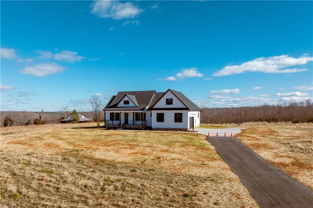 Photo of 3639 Beasley School Road, Sandy Ridge, NC 27406 (MLS # 1204300)