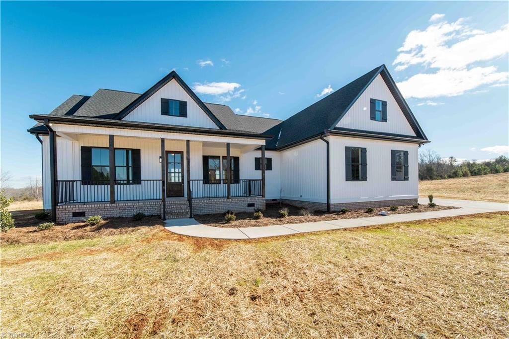 Photo of 3639 Beasley School Road, Sandy Ridge, NC 27406 (MLS # 1204300)