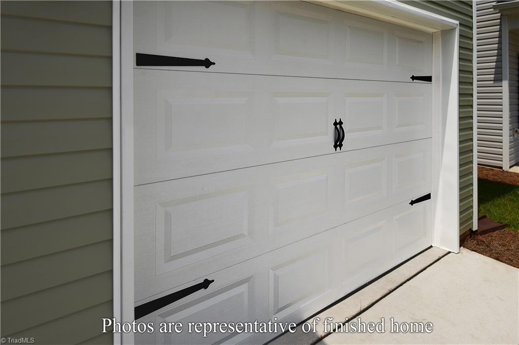 Greensboro, North Carolina 27405, United States, 3 Bedrooms Bedrooms, ,3 BathroomsBathrooms,Residential,Active,179134