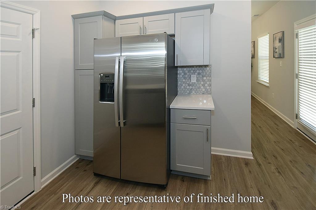 Greensboro, North Carolina 27405, United States, 3 Bedrooms Bedrooms, ,3 BathroomsBathrooms,Residential,Active,179134