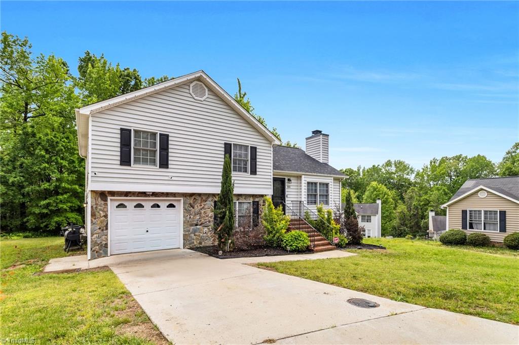 400 Mary E Black Drive, Greensboro, North Carolina image 2