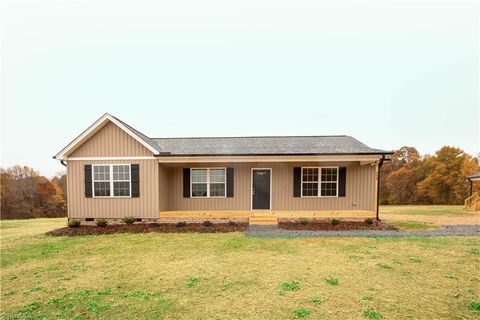 A home in Archdale