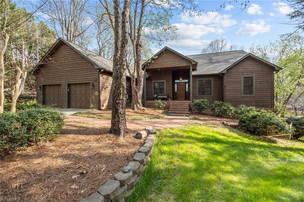 Photo of 307 Stillwater Road, Troutman, NC 28166 (MLS # 1213959)