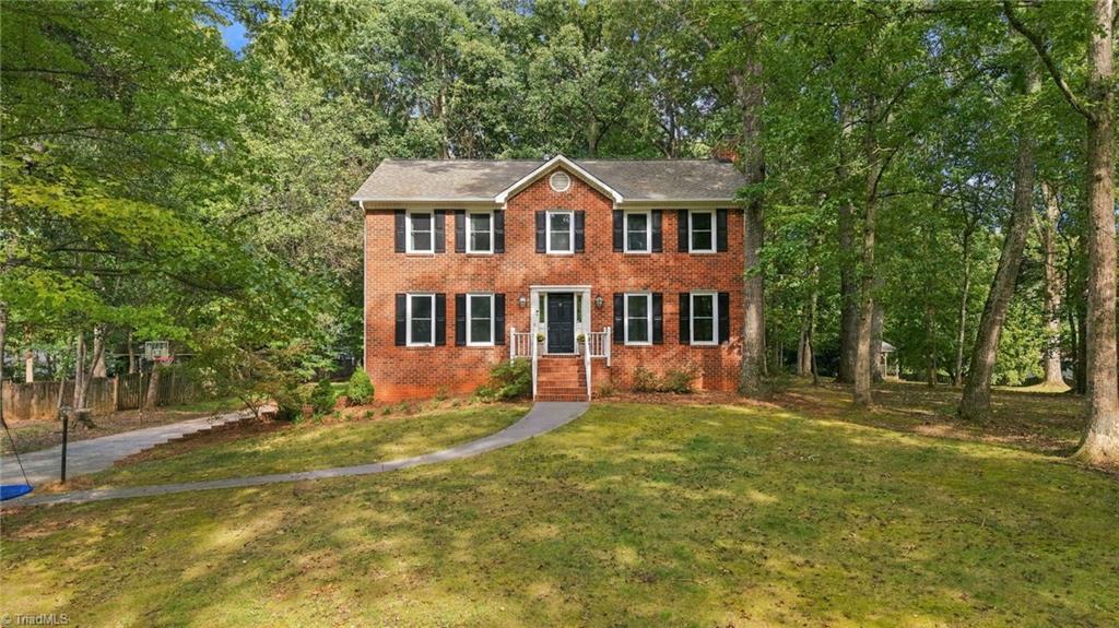 Photo of 483 Buckhurst Drive, Kernersville, NC 27284 (MLS # 1237538)