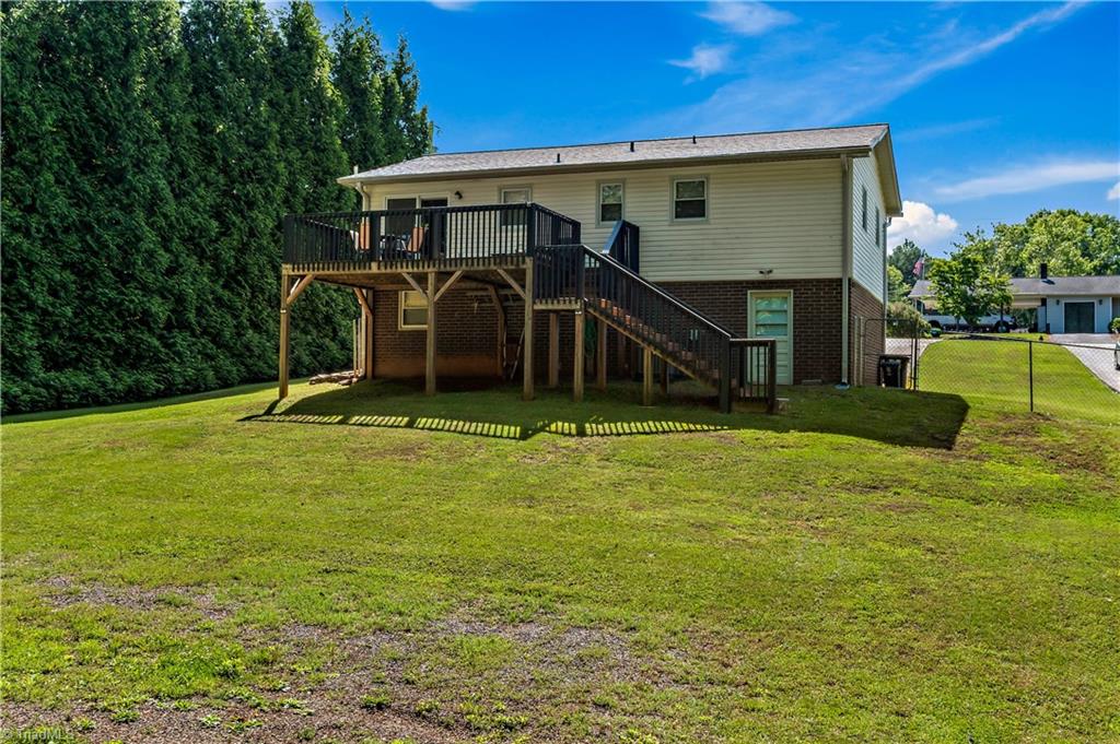 202 Queenland Court, King, North Carolina image 30