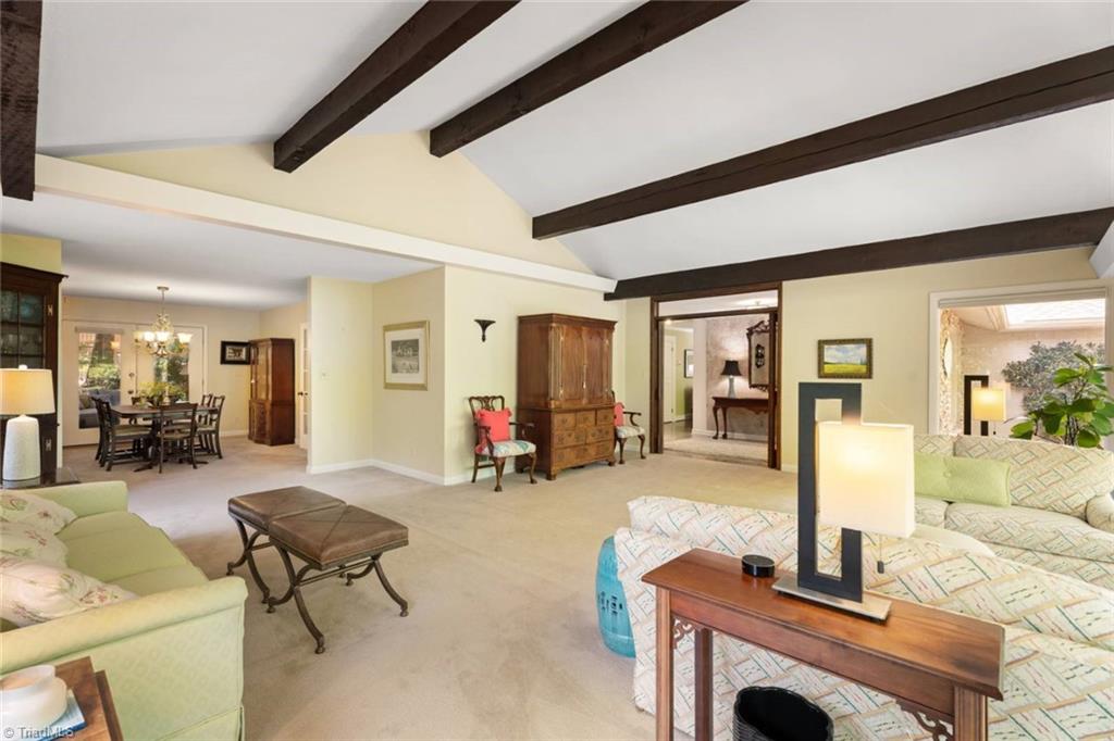 Winston-Salem, North Carolina 27104, United States, 4 Bedrooms Bedrooms, ,4 BathroomsBathrooms,Residential,Pending,158720