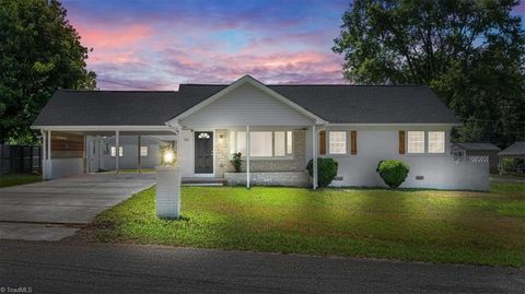 A home in Thomasville