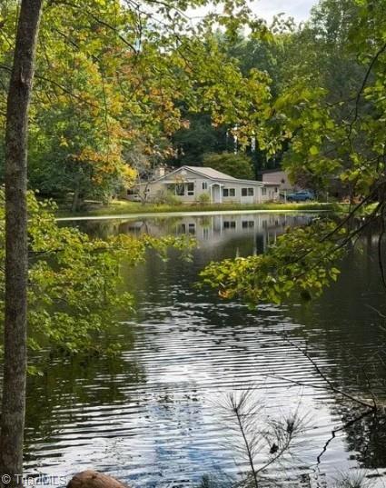 Homes For Sale - 71 Lakewood Lane<br/> Alleghany County, Sparta, NC 28675