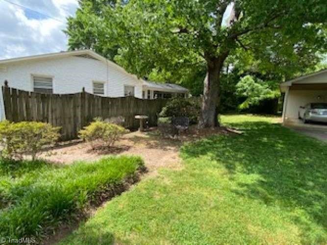 Photo 6 of 23 of 1007 Onslow Drive house
