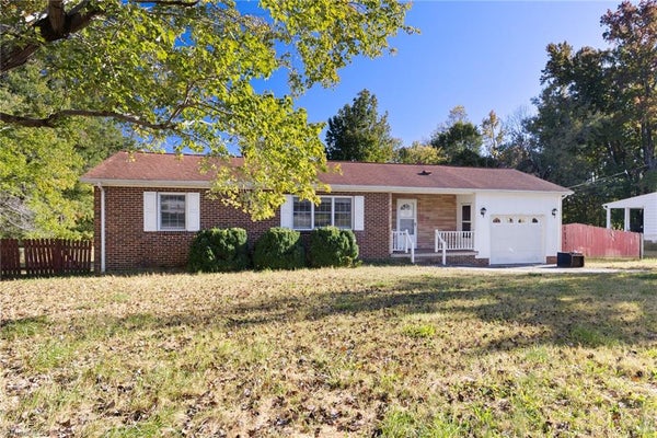 1437 SANDY CROSS RD, BURLINGTON, NC 27217 - Image ecf19f3da42198da0e76b81cefabb4c7/4209027992