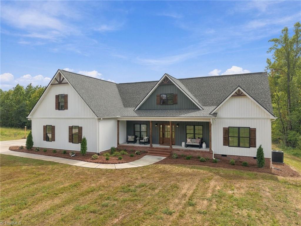 Photo of 224 Pearson Farm Road, Summerfield, NC 27358 (MLS # 1237642)