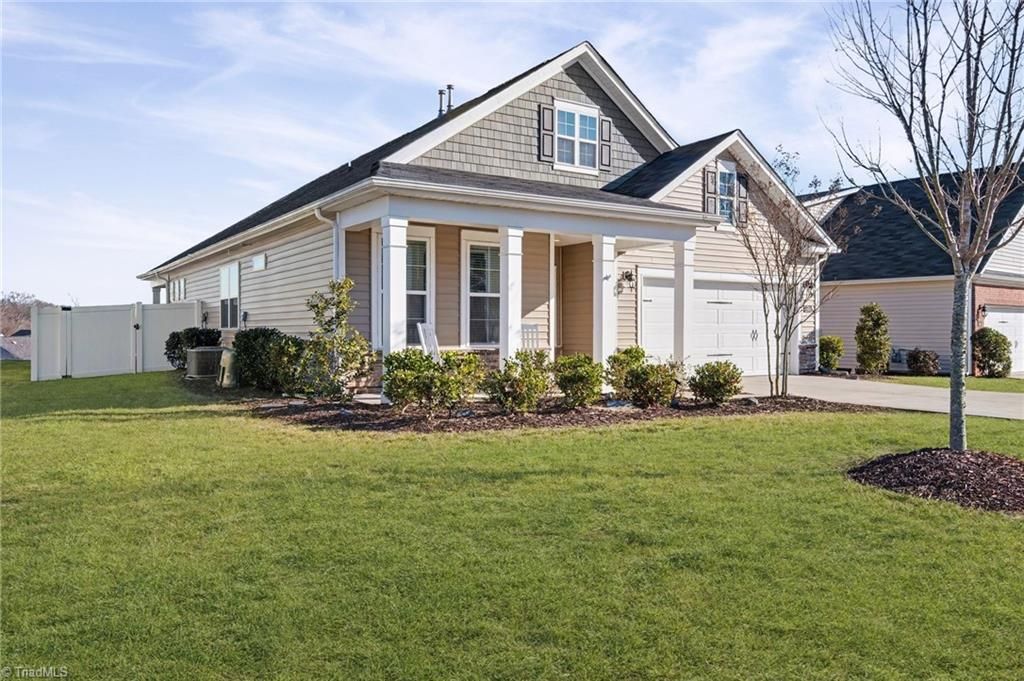 Photo of 4463 Sapphire Court, Clemmons, NC 27012 (MLS # 1207079)