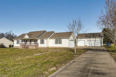 Photo for 3049 Lock Highland Court