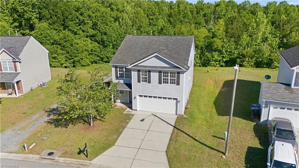 Photo of 4908 Peppercorn Lane, Greensboro, NC 27406 (MLS # 1219243)