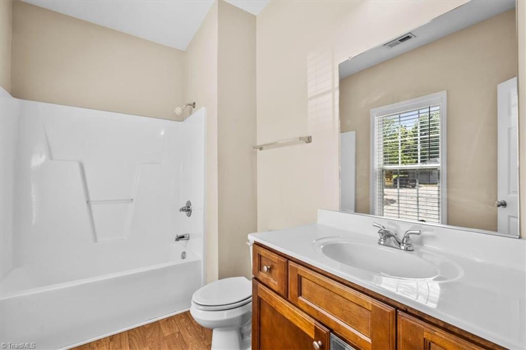 810 Mobile Street, High Point, North Carolina image 20