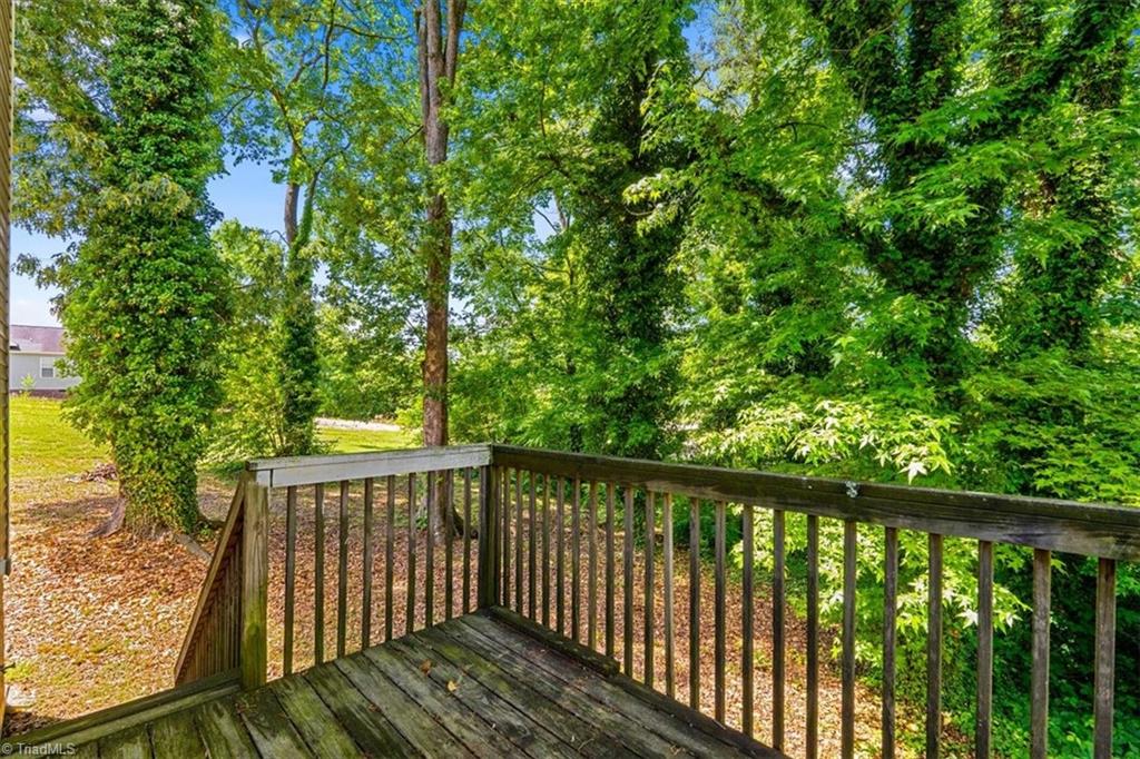 810 Mobile Street, High Point, North Carolina image 27