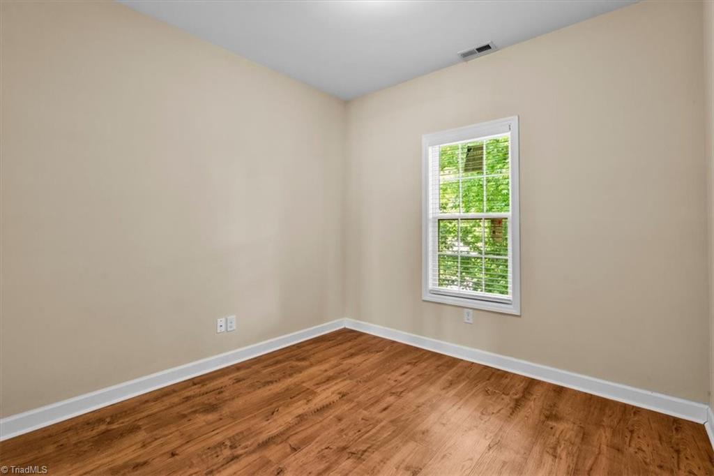 810 Mobile Street, High Point, North Carolina image 24