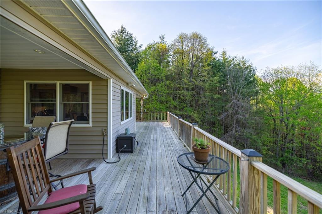 958 Alta Vista Lane, Sparta, North Carolina image 31