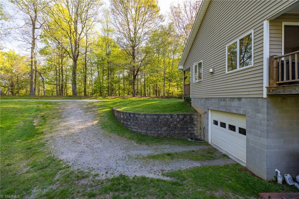 958 Alta Vista Lane, Sparta, North Carolina image 44
