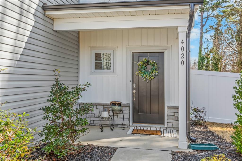 4020 Centerpiece Court