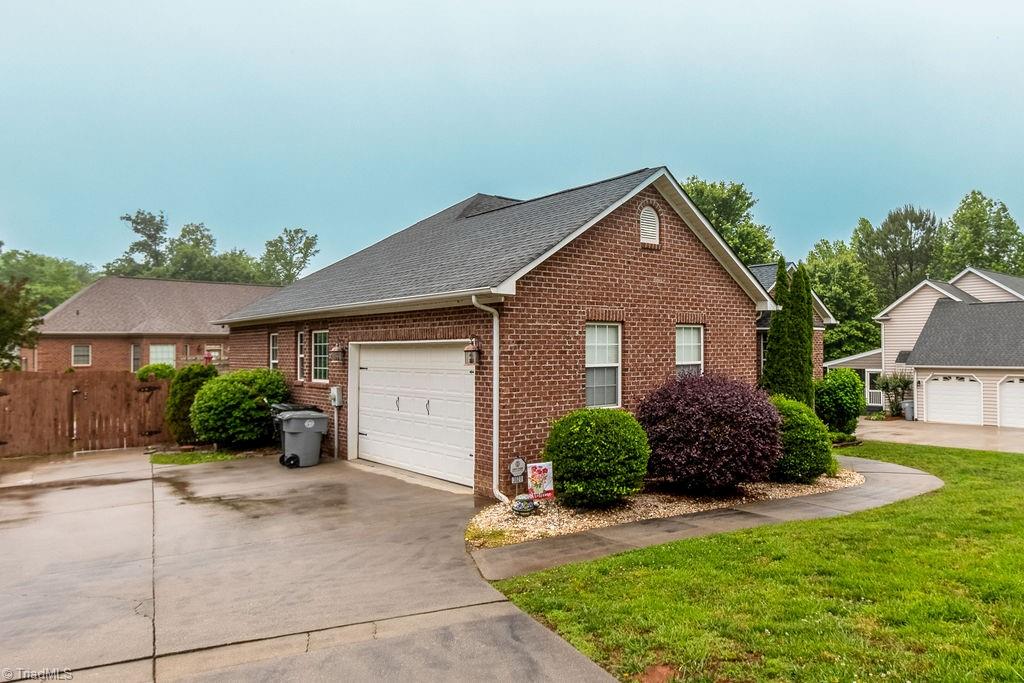 3021 Kamerin Street, Randleman, North Carolina image 25