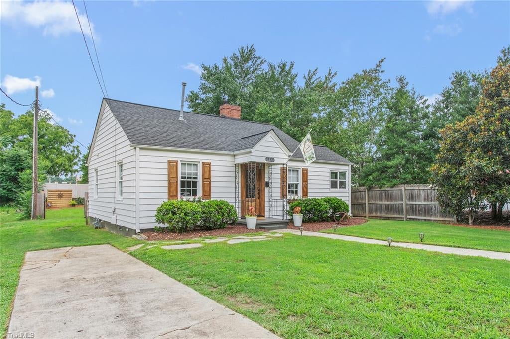 1333 Winstead Place, Greensboro, NC, 27408