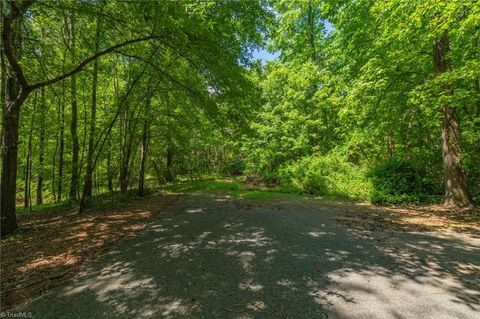 Vacant Land For Sale - 7701 Whipple Trail<br/> Greensboro, NC 27455