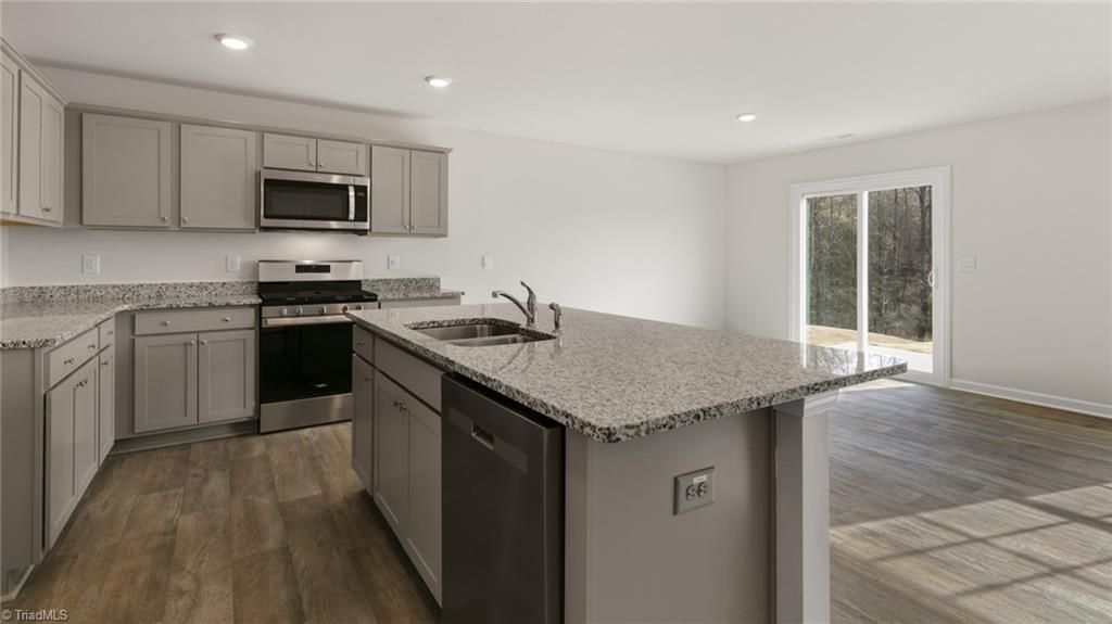 Photo of 405 Jack Pine Street, Thomasville, NC 27360 (MLS # 1212619)