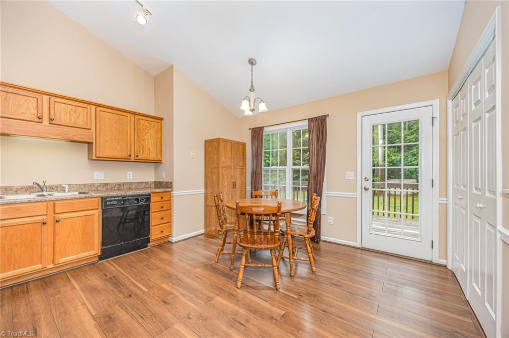 426 Carriage Lane, Linwood, North Carolina image 9