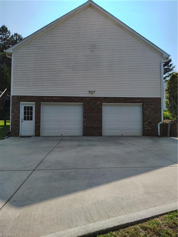 426 Carriage Lane, Linwood, North Carolina image 29
