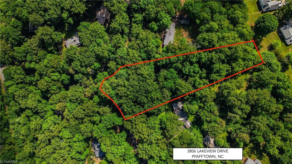 3806 Lakeview Drive, Pfafftown, North Carolina image 2
