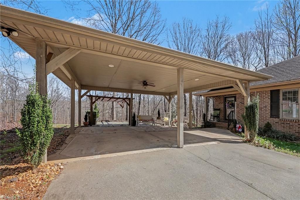 Photo of 152 Prospectors Way, Lexington, NC 27292 (MLS # 1212366)