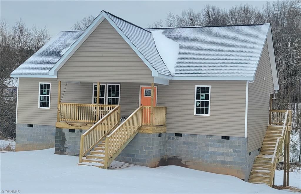 Photo of 1132 Irving Avenue, Eden, NC 27288 (MLS # 1209190)