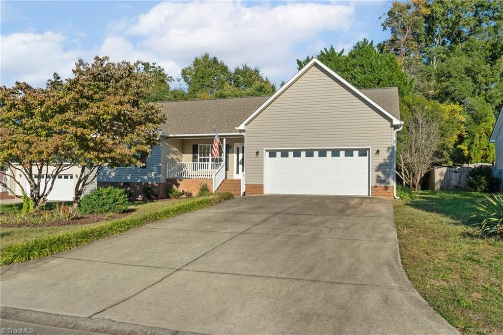 Photo of 125 Cloverfield Court, Winston-Salem, NC 27127 (MLS # 1239331)