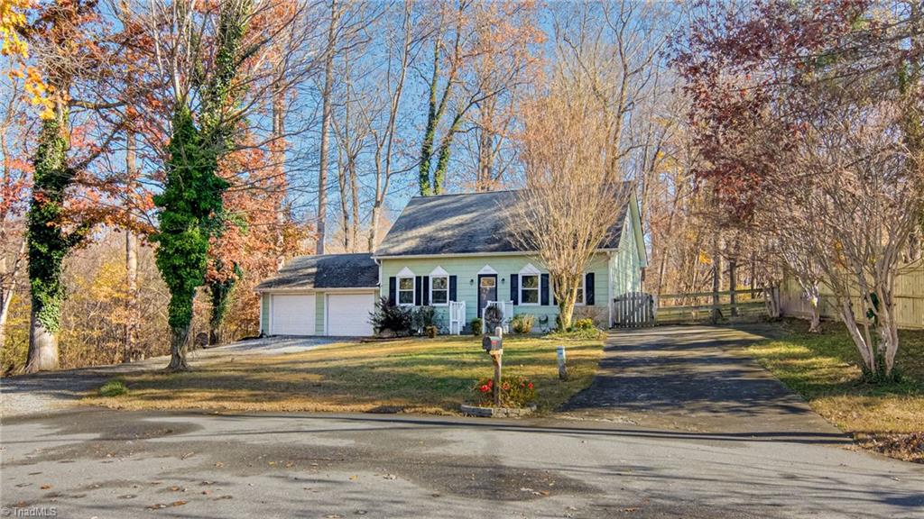 2057 Claxton Drive SW