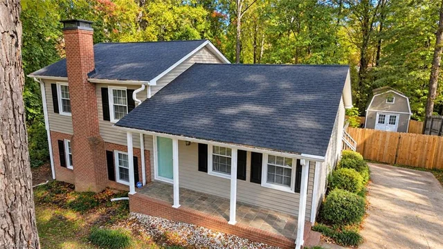 2645 Wyman Road, photo 3 of 37