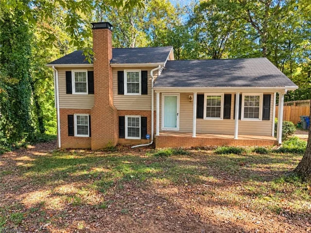2645 Wyman Road, photo 4 of 37