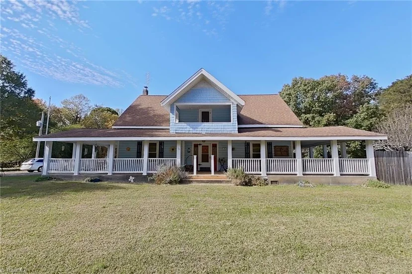 4406 Nc Highway 268 Hwy, photo 1 of 33