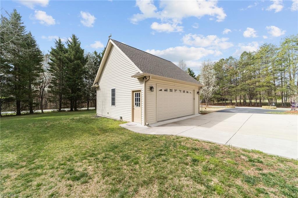 6200 Tether Court, Summerfield, North Carolina image 41