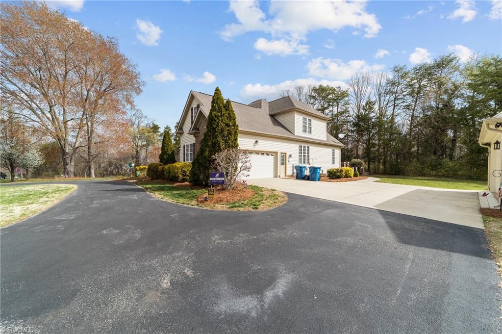 6200 Tether Court, Summerfield, North Carolina image 3