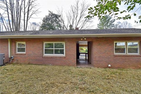 A home in North Wilkesboro