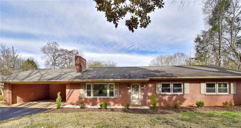 A home in North Wilkesboro